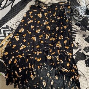 Torrid high low floral skirt